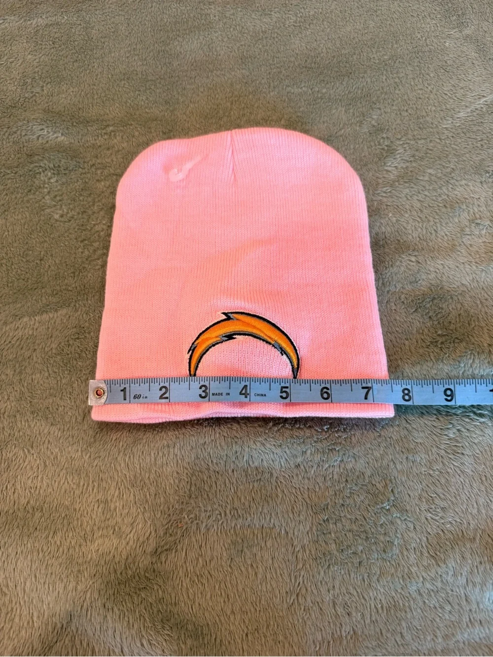 Los Angeles Chargers Girls Pink Beanie Hat NFL Embroidered Logo NWOT Acrylic